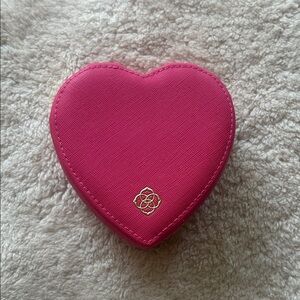 Kendra Scott Fuchsia Heart Jewelry Case